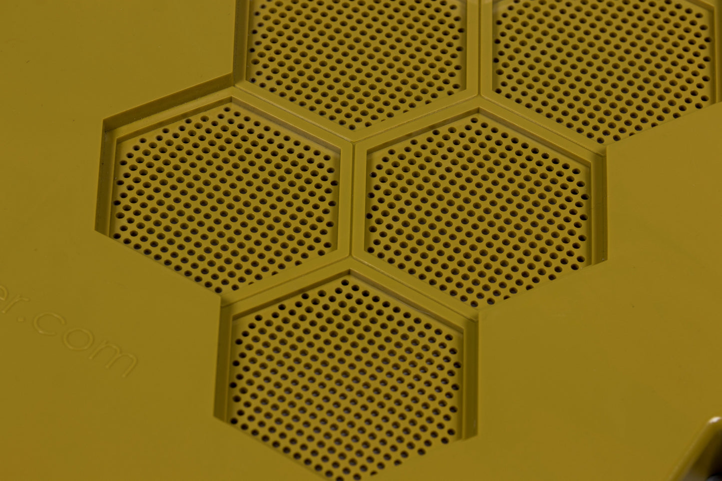 Hive Butler Tote and Vented Lid